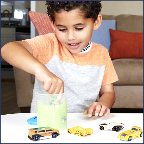 HOT WHEELS COLOR REVEAL GYP13 Confezione da 2 Veicoli in scala 1:64 - Macchinine Cambia Colore