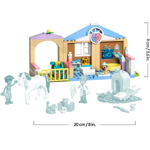 LEGO 42696 FRIENDS Clinica Veterinaria Giocattolo per Animali -  con Stalla per Cavalli, 2 Mini Bamboline, Cagnolino, Coniglietto