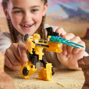 HASBRO G1045 TRANSFORMERS CYBERWORLD, BUMBLEBEE - 6 ANNI+
