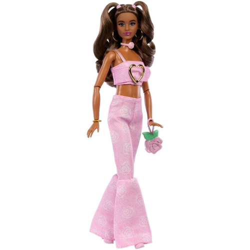 MATTEL JJN72  BARBIE FASHIONISTAS, Deluxe Style, n. 12, bambola dai capelli castani mossi e top in denim rosa - 4 ANNI+