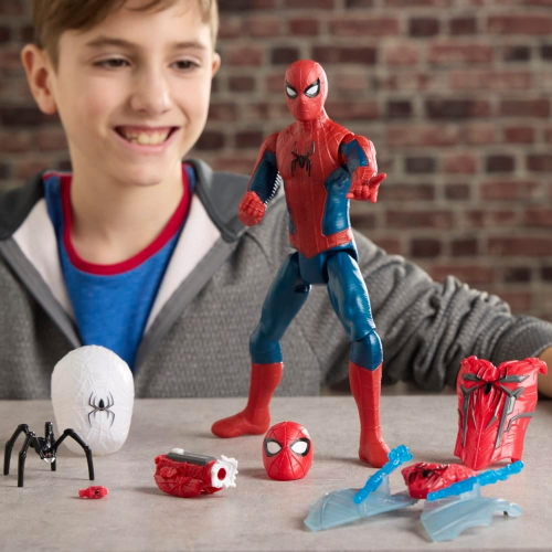 HASBRO G2450 SPIDERMAN BRAND NEW DAY TITAN PERSONAGGIO 30 CM. - 4 ANNI+