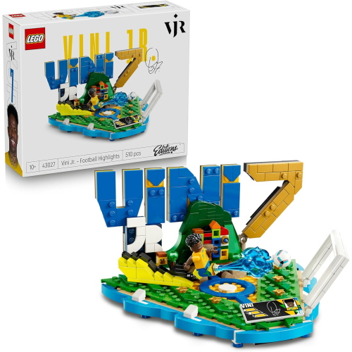 LEGO 43027 EDITIONS VINI JUNIOR – Highlights Calcistici Giocattolo - Modello 3D da Esposizione con Minifigure da Collezione
